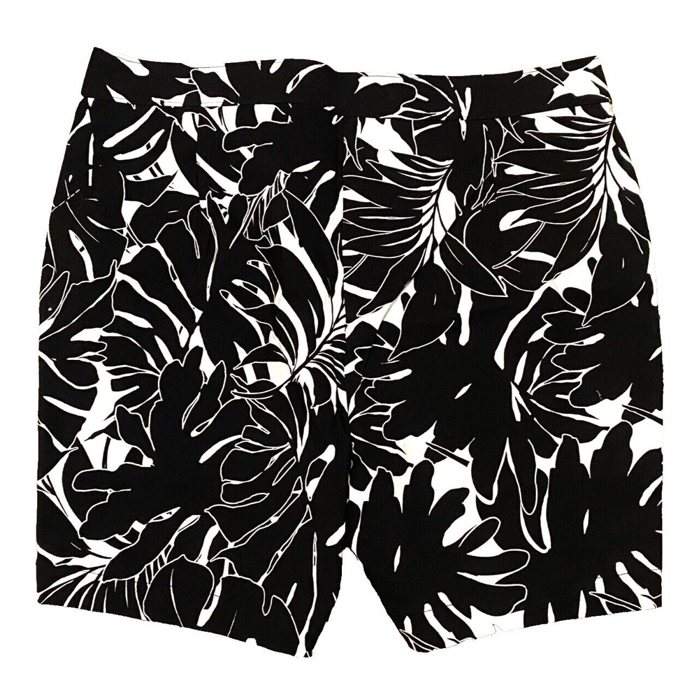 NWT $49 RAFAELLA Women's Size 16 Tropical Stretch Shorts Black White Pockets - Picture 2 of 8